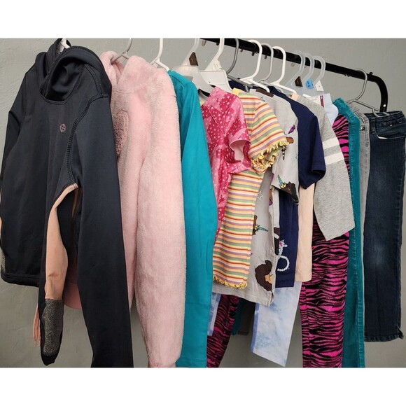 Lot Of Girls Clothes Size 6T - 7T ALLSEASON 15 pieces - Picture 2 of 16